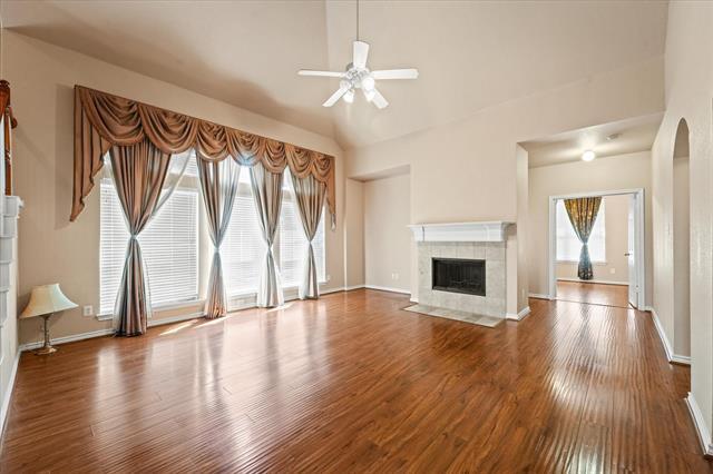 Building Photo - 7705 Mapleridge Dr