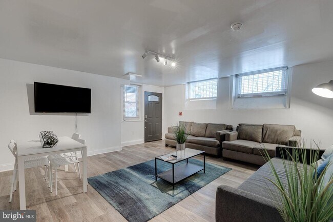 Foto del edificio - 2134 Spruce St
