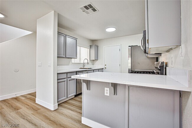 Building Photo - 9281 Casa Christina Ln