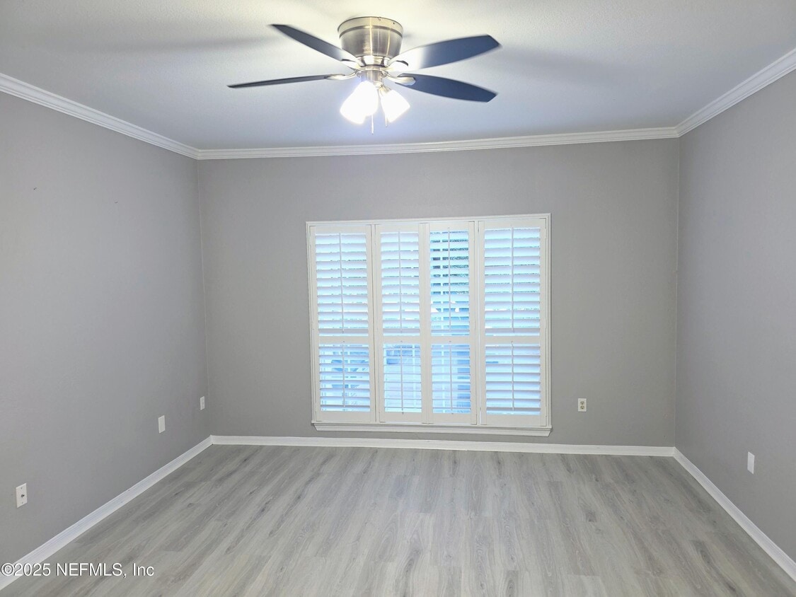 Foto principal - 7800 Point Meadows Dr