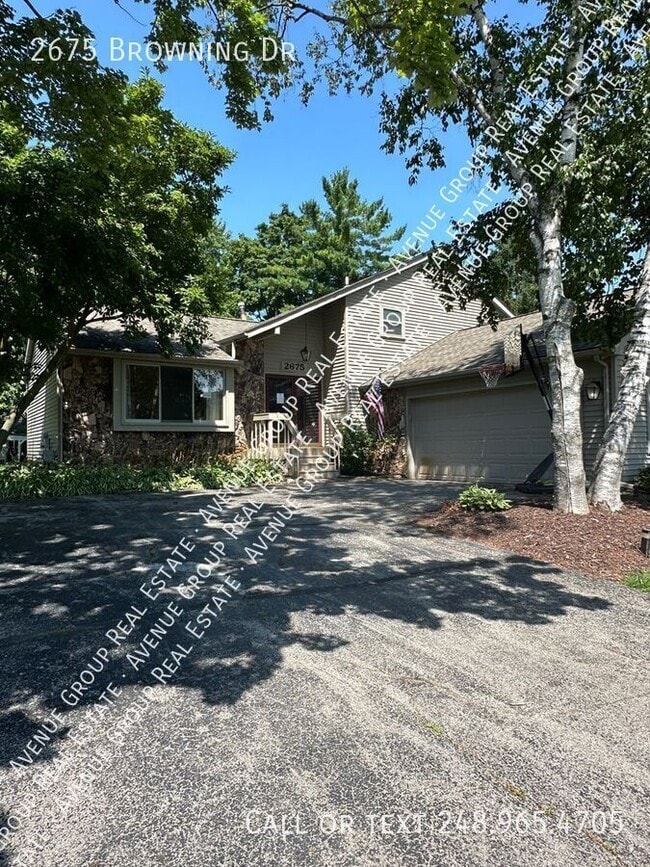 Building Photo - 2675 Browning Dr