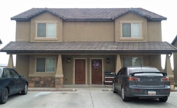Building Photo - 136 W 700 N