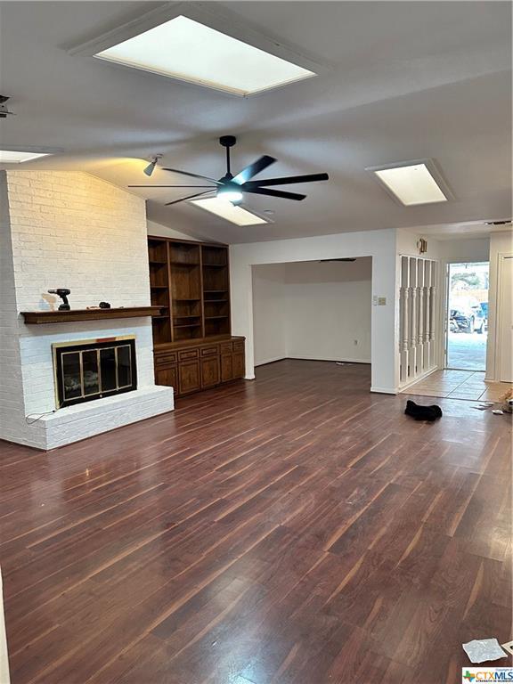 Building Photo - 103 E Tanglewood Dr