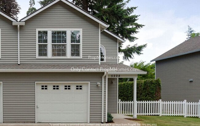 Foto del edificio - 5228-5230 SE Hull Ave