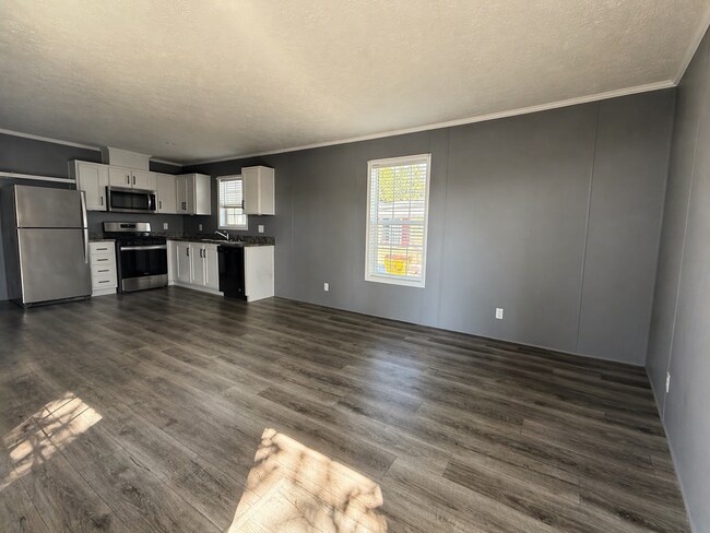 Foto del edificio - 79 Third St. Unit 79