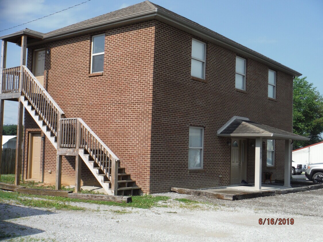 1995 KY90 Unit A, Bronston, KY 42518 Rentals in Bronston at 1995 KY90 Bronston, KY