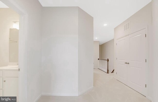 Building Photo - 1310 Ribbon Limestone Terrace SE