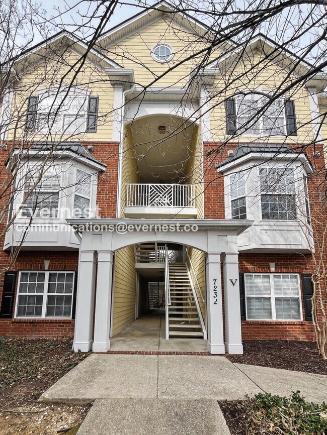 Foto del edificio - 7232 Althorp Way