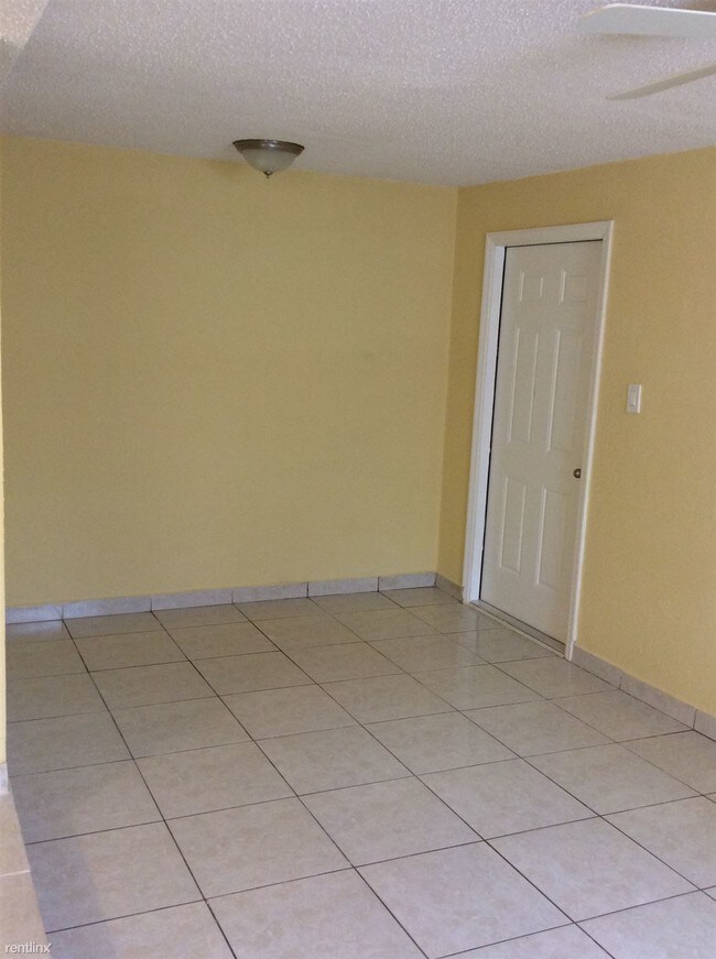 Building Photo - 3 br, 2 bath House - 4530 SW 38th Street