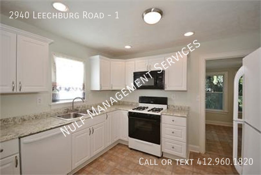 Primary Photo - 3 Bed, 2 Bath house in Lower Burrell