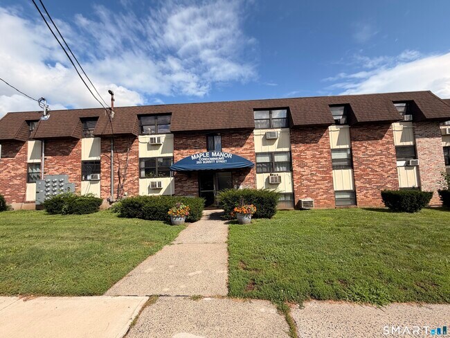 Building Photo - 265 Burritt St