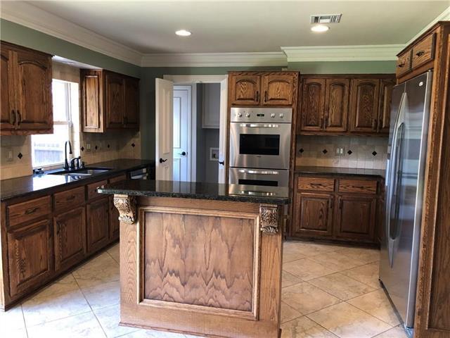 Foto del edificio - 3112 Kingston Dr