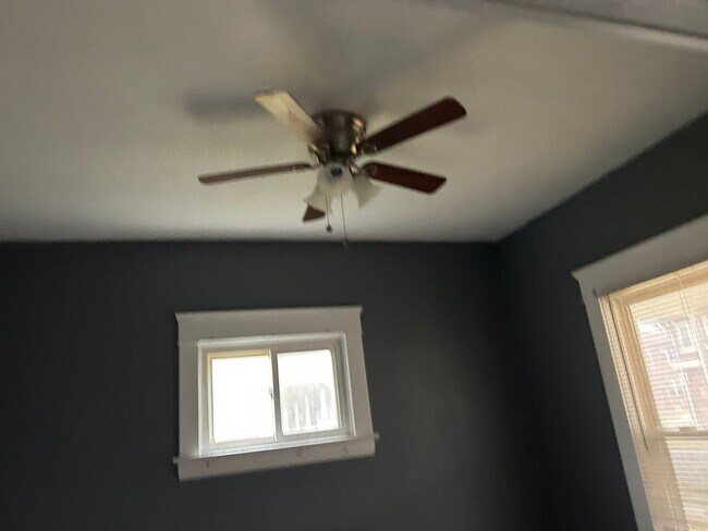 Foto del edificio - 12523 Forest Ave