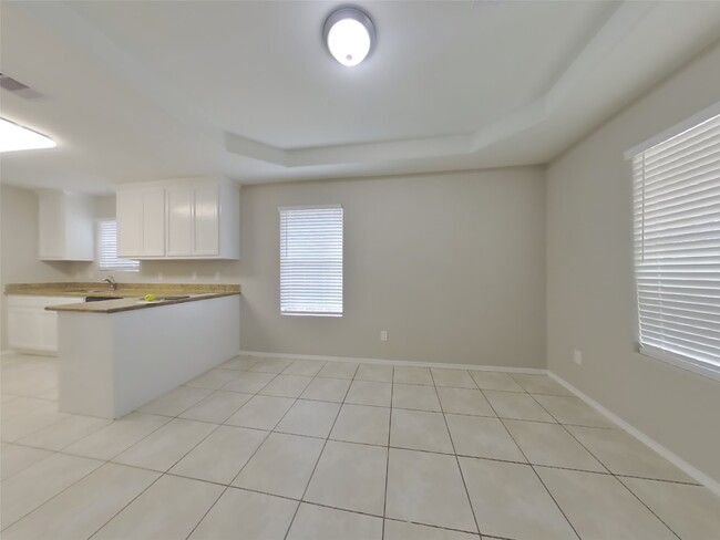 Building Photo - 12713 Rio Brazos St