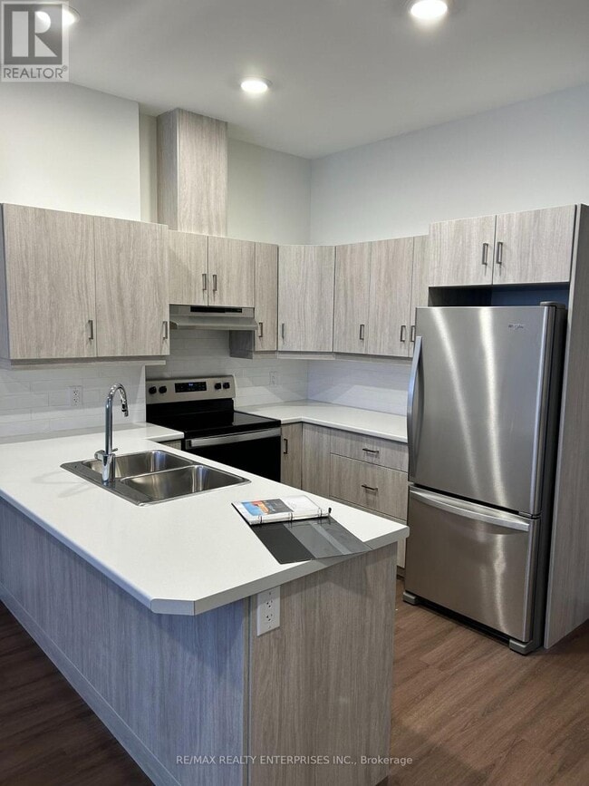 Photo du bâtiment - 845 2nd Ave E