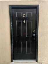 Building Photo - 100 Downing Way