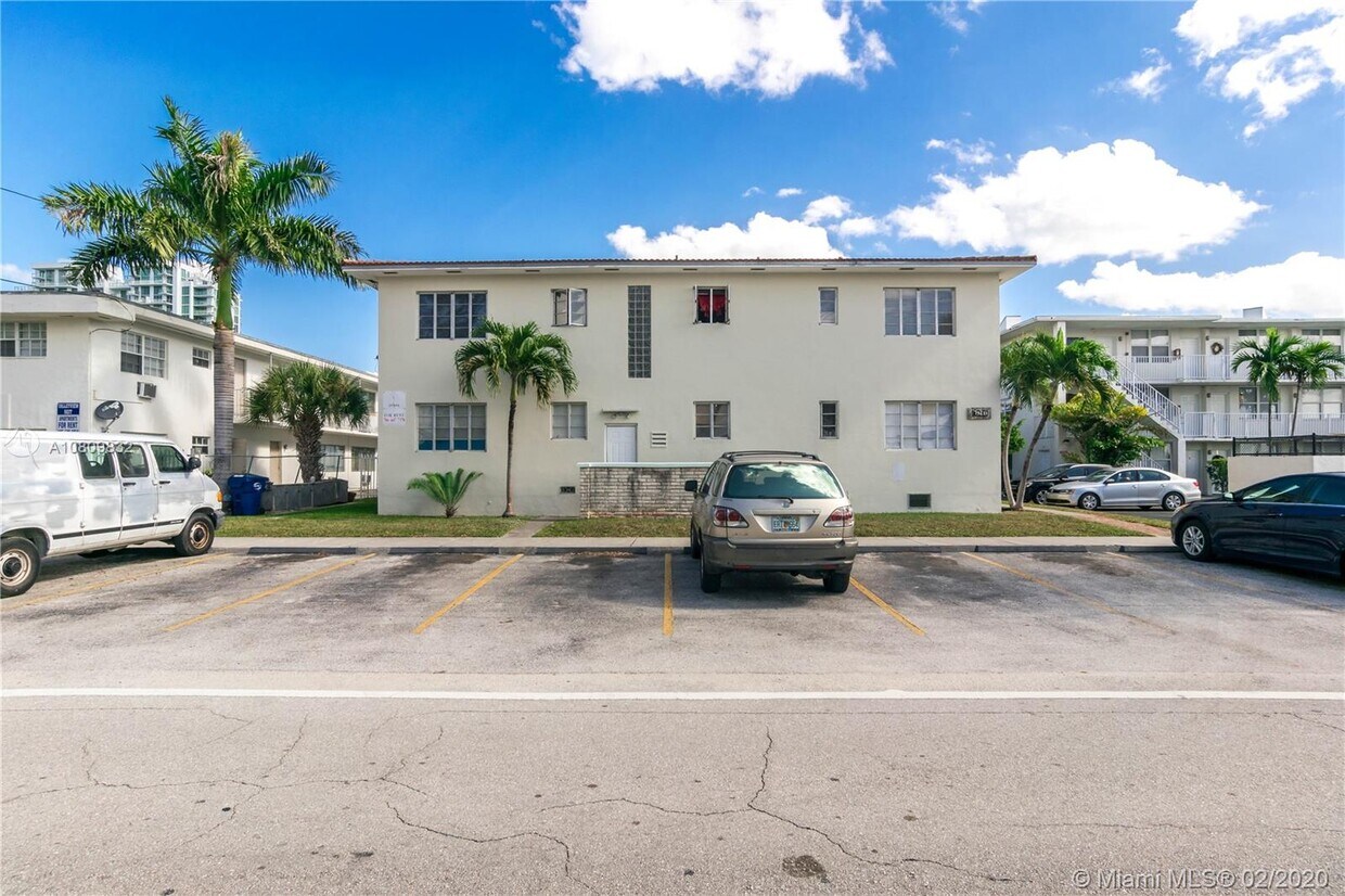 7921 West Dr Unit 3, North Bay Village, FL 33141 Apartment for Rent