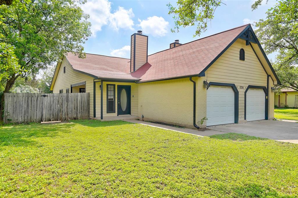 Primary Photo - 8704 Clearbrook Trail