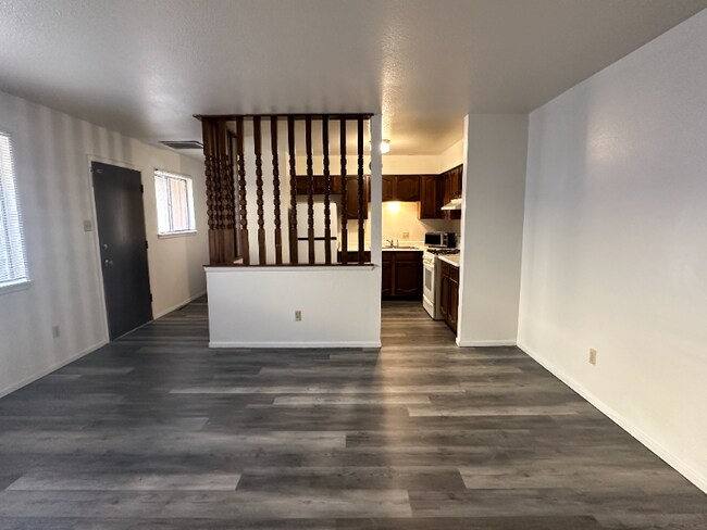 Foto del edificio - 2805 E 22nd St