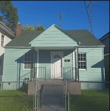 Building Photo - 620 W Virginia Ave