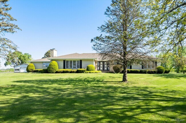 Building Photo - 47 US-30