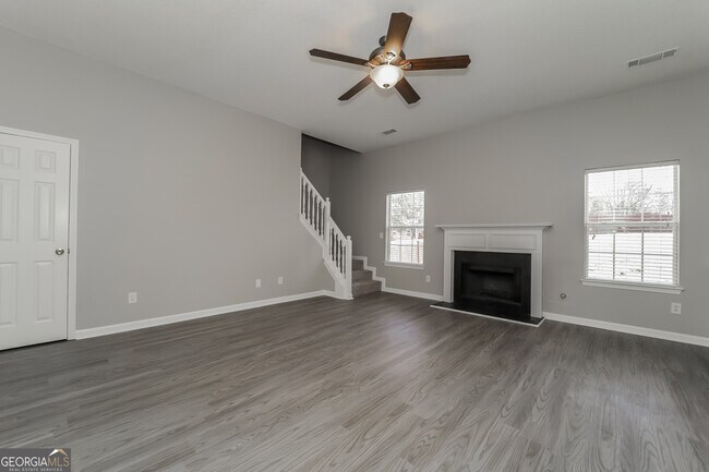 Foto del edificio - 4634 Derby Loop