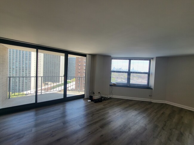 Foto del edificio - 3660 N Lake Shore Dr