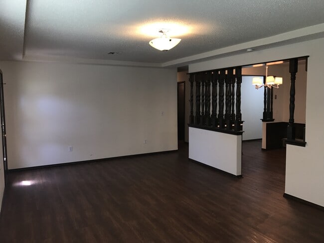 Photo - Beautiful 3 bed home for rent in Midwest C...