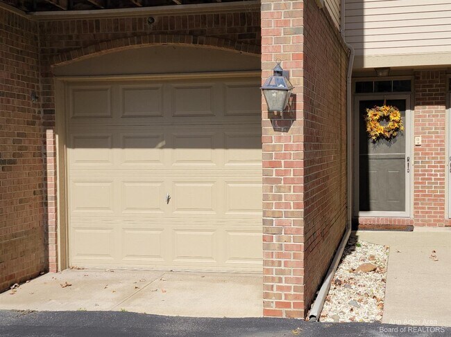 Building Photo - 2765 Barclay Way