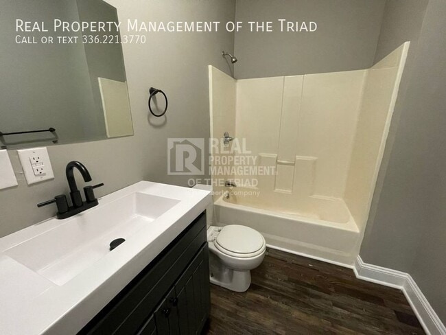 Building Photo - Move in Special! Now Ready! Main Level ext...