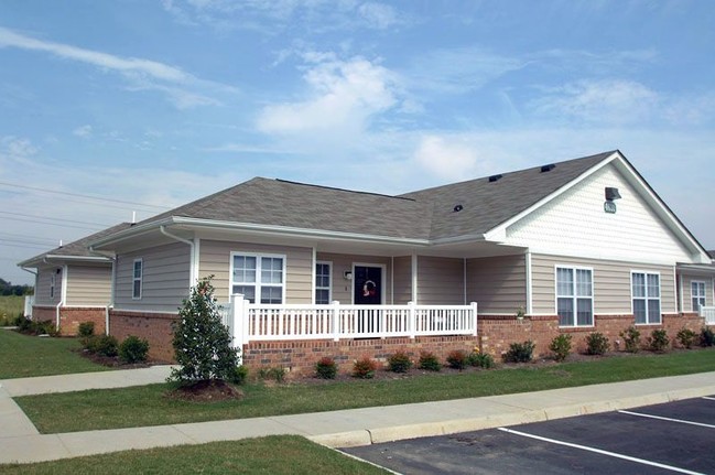 Reflections clubhouse - Reflections Apartments