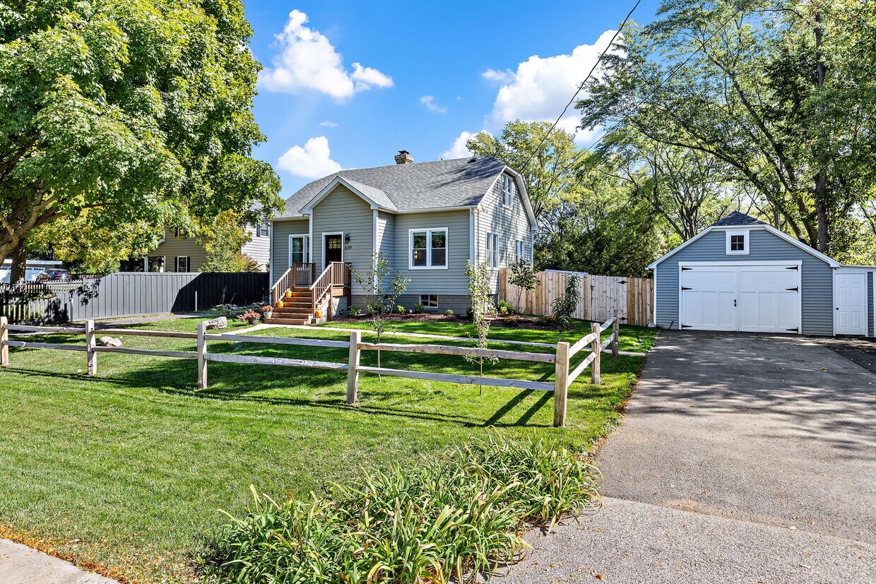 Primary Photo - 639 Cumnor Ave