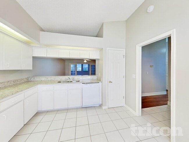 Building Photo - 4307 Larrys Lagoon