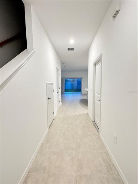 Foto del edificio - 1304 Drake Rdg Dr