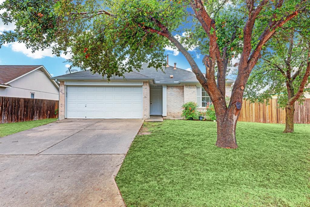 Primary Photo - 107 Meadowside Dr