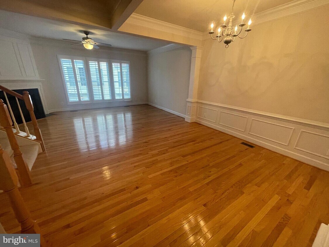Foto principal - 5996 Grand Pavilion Way