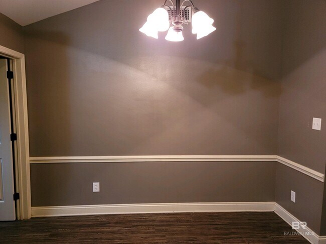 Foto del edificio - 9530 Fox Hunter Ct E