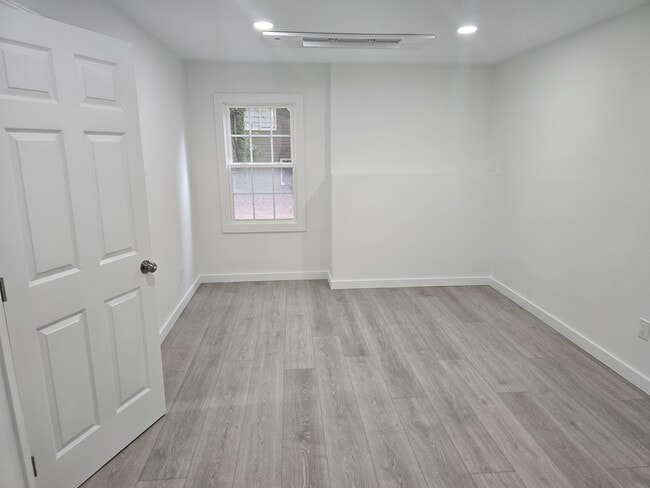 Photo - 4962 Thornwood Trce NW Apartment