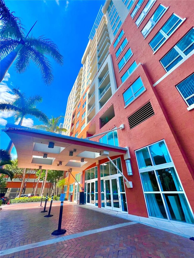 Foto del edificio - 2000 N Bayshore Dr