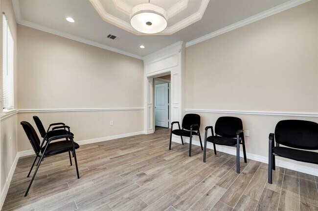 Building Photo - 16310 Tomball Pkwy
