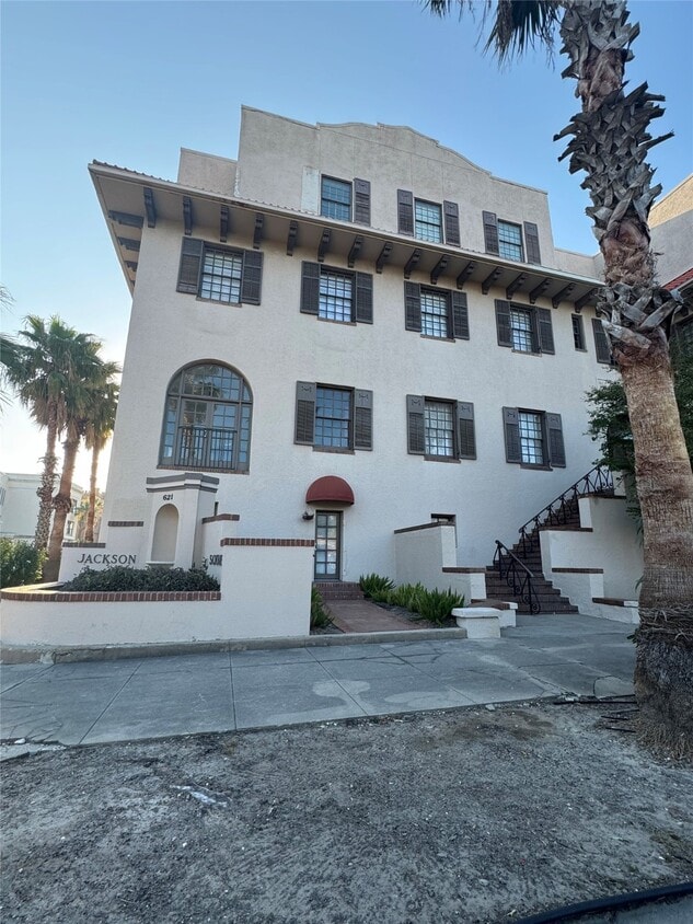 Foto principal - 621 21st St
