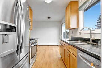 Building Photo - 7230 Cantonment Ct