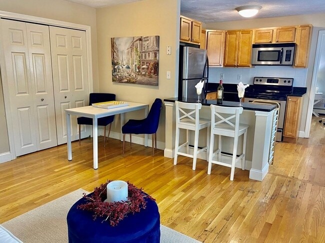 Building Photo - 7 Mortimer Pl