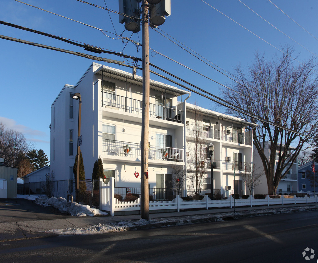 Saugerties Senior Citizens Housing Apartments - Saugerties, NY