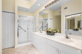 Building Photo - 6810 Beach Resort Dr