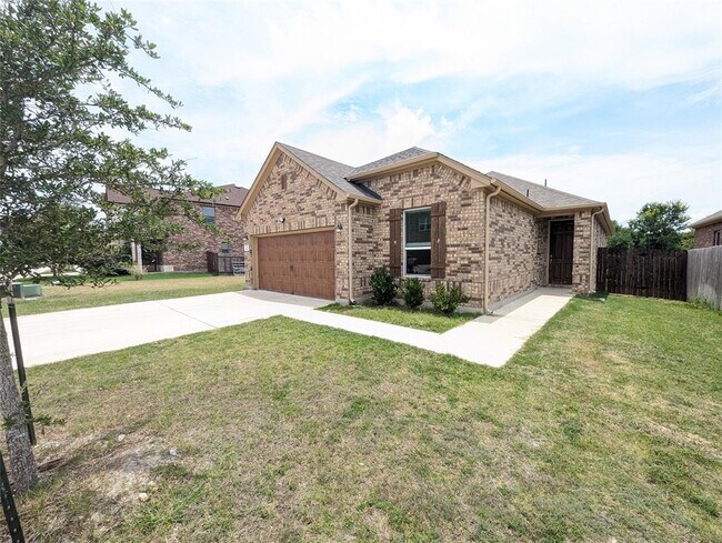 Foto del edificio - 2471 Sunrise Rd