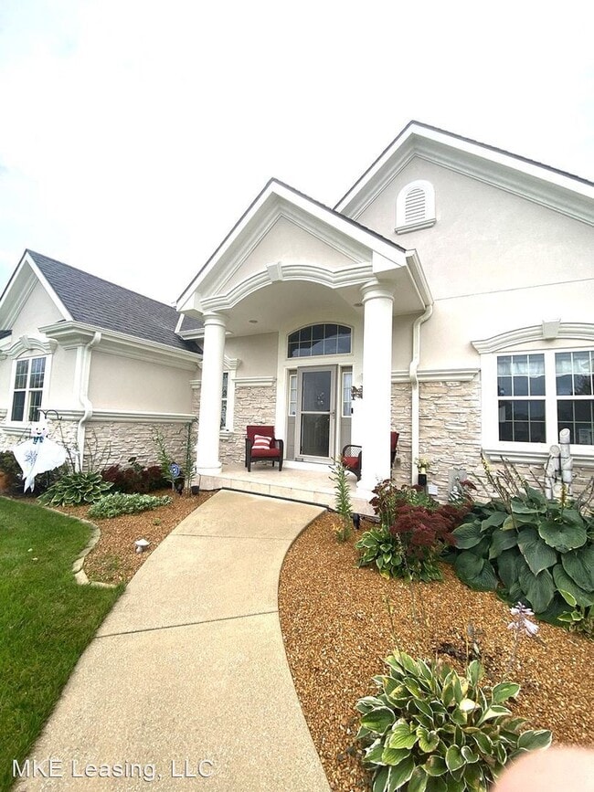 Building Photo - 4 br, 3 bath House - 4285 W Forest Hill Ave