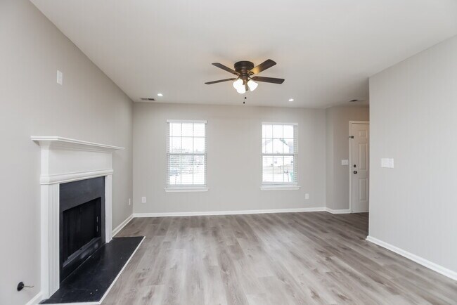 Foto del edificio - 4040 Brookfield Way