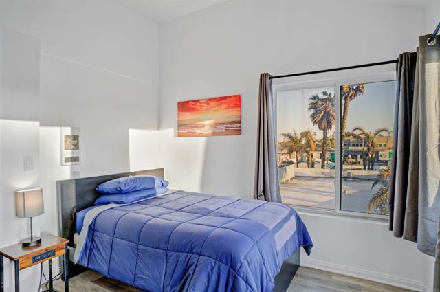 Foto del edificio - 3715 Mission Blvd