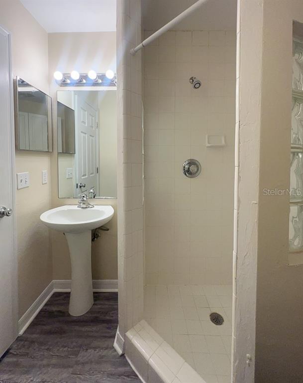 Foto del edificio - 3911 SW 27th St